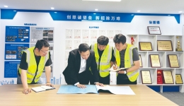 讓勞模精神在新時代綻放出更璀璨光芒